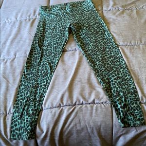 PINK Women's Turquoise Leopard Leggings